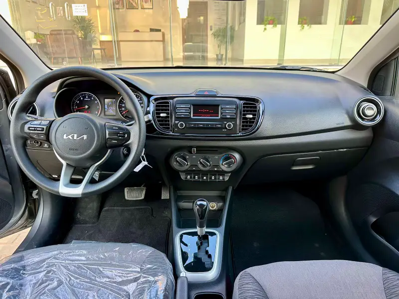 Kia Cheap car rent Riyadh