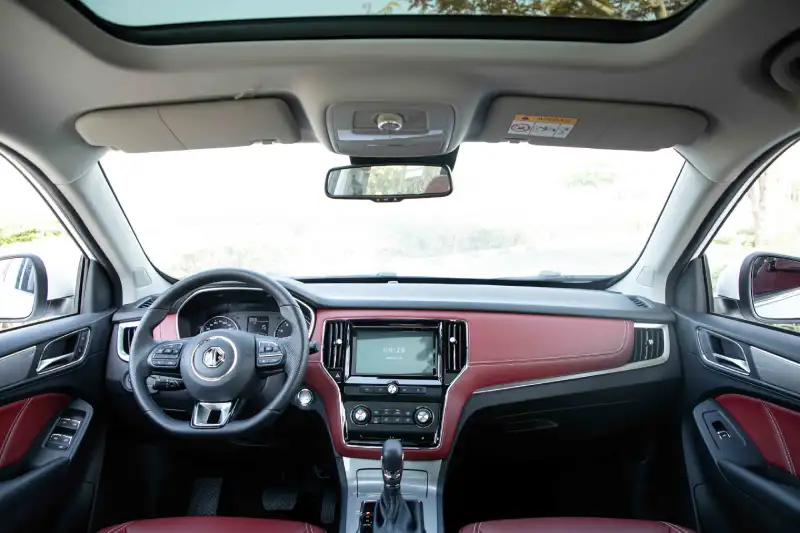 MG RX 5 - Car Rental Riyadh